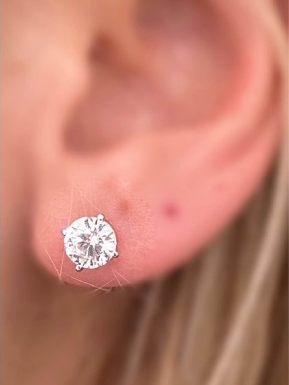 New 14K Solid Gold diamond earrings studs cz yellow gold earrings unisex